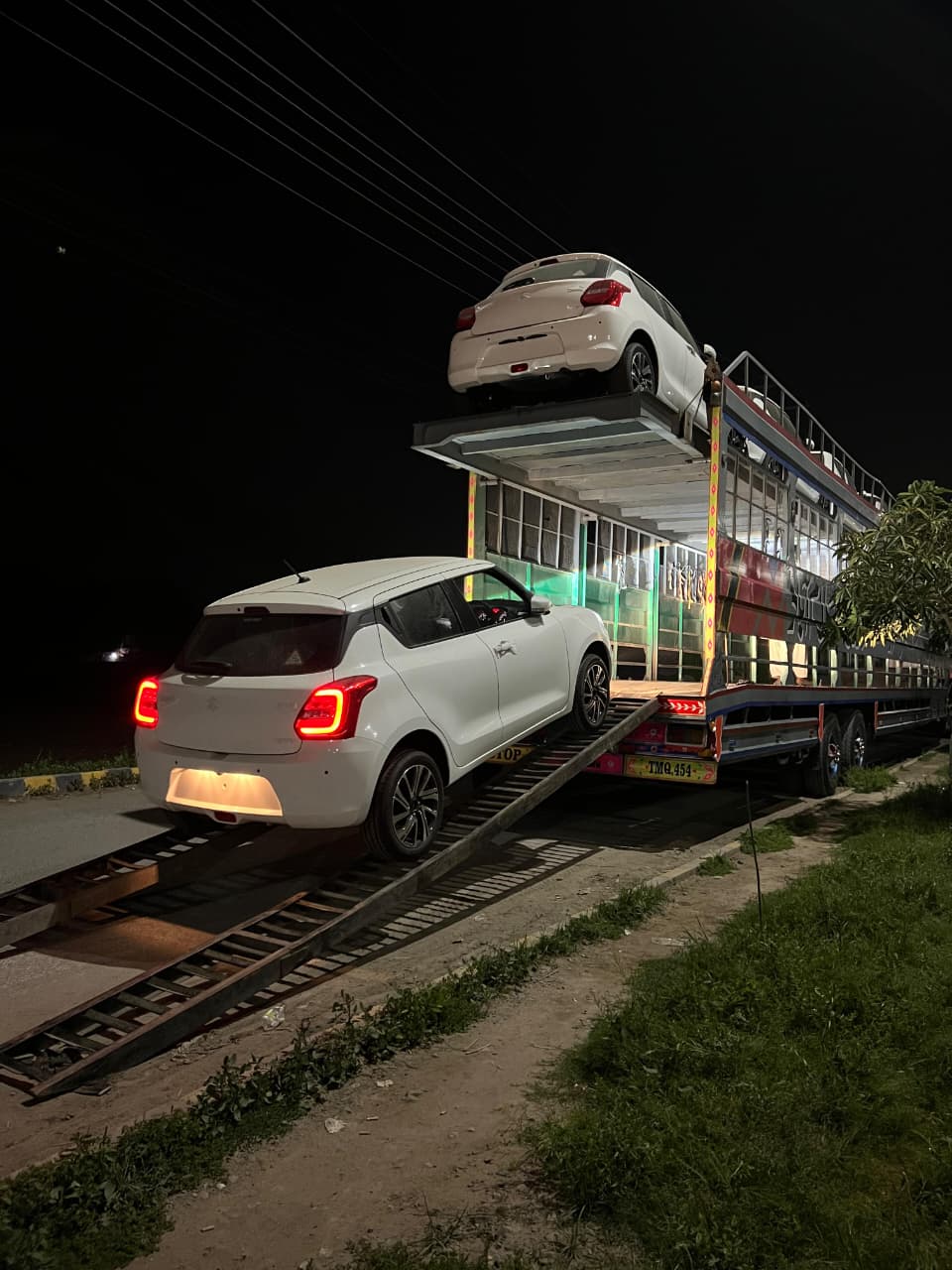 Car carrier service Lahore