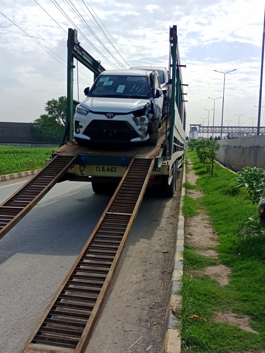 Car carrier